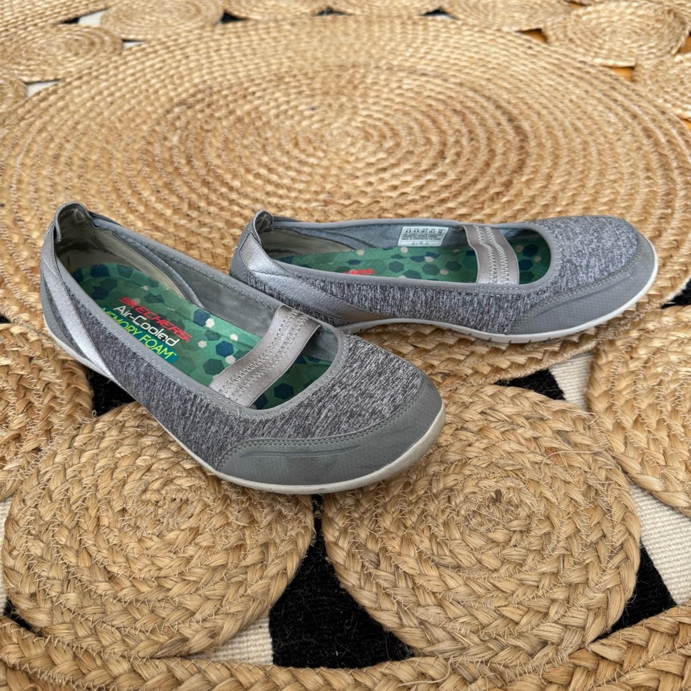 Skechers Gray Flats with Textured Fabric and Strap